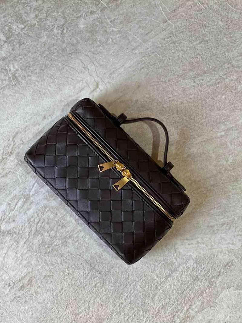 Danielle - Sleek Woven Mini Box Bag